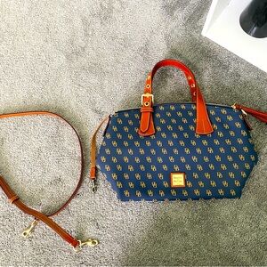 Dooney and Bourke bag/satchel
